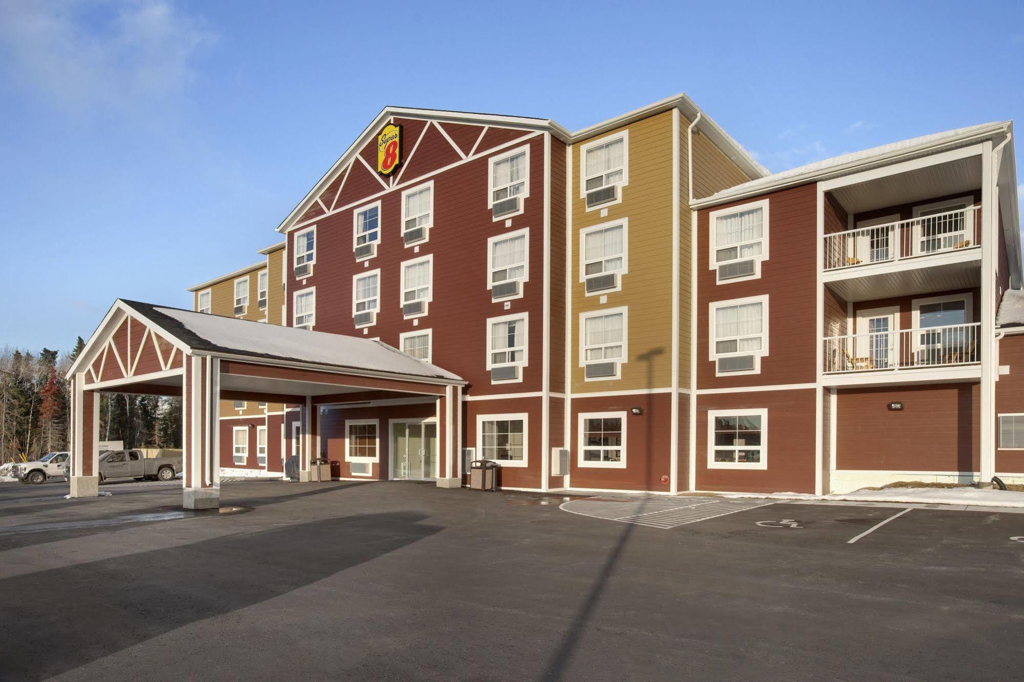 Super 8 By Wyndham Red Lake On Exteriér fotografie
